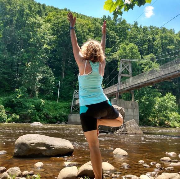 Cindy Bucy - Poshmark Profile Picture of Cindy Bucy (@cindybucy) on Poshmark