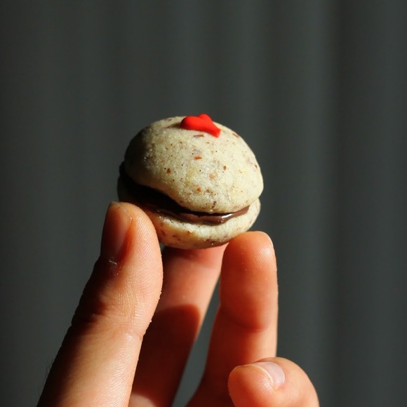 Profile Picture of Cindy Tong (@txinusa) on Poshmark