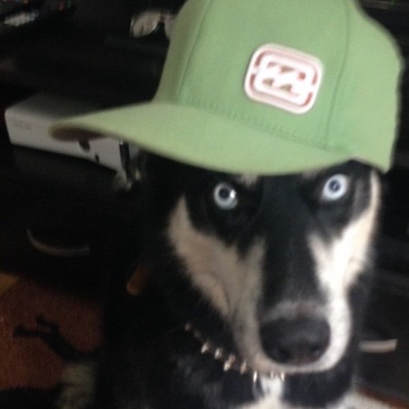 Profile Picture of Alexander Garcia (@roma305420) on Poshmark