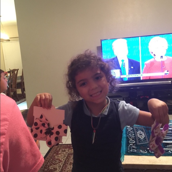 Profile Picture of Amineh Hamideh (@amna1978) on Poshmark