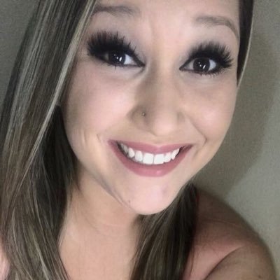 Profile Picture of Courtney Duran (@CourtneyDuran10) on Twitter