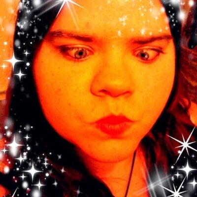 Profile Picture of April Waldrop (@WaldropApril) on Twitter