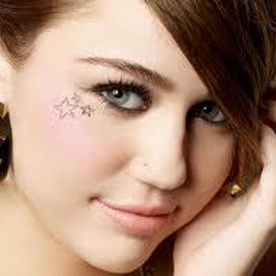 Profile Picture of Anita Kisner (@AnitaKisner) on Twitter