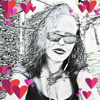 Profile Picture of Renee Alto (@renee.alto) on Facebook