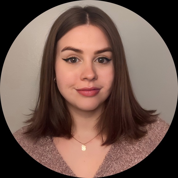 Rachel Zodrow - Poshmark Profile Picture of Rachel Zodrow (@razodrow) on Poshmark