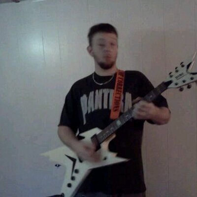 Profile Picture of Jesse Hendrick (@jesrolee) on Twitter