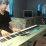 Profile Picture of Andre Bernier (@pianoman15304) on Youtube