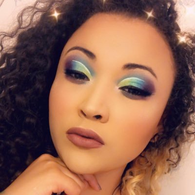 Profile Picture of Shawna West (@savagemommi) on Twitter