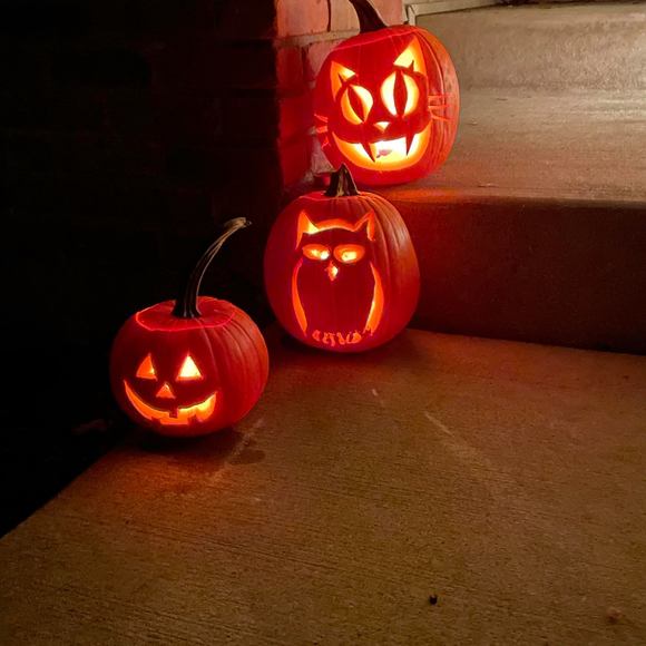 Profile Picture of Alexis Kozlowski (@lexgym924) on Poshmark