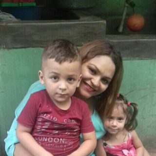 Blanca Osorto - Facebook Profile Picture of Blanca Osorto (@blanca.osorto.1) on Facebook