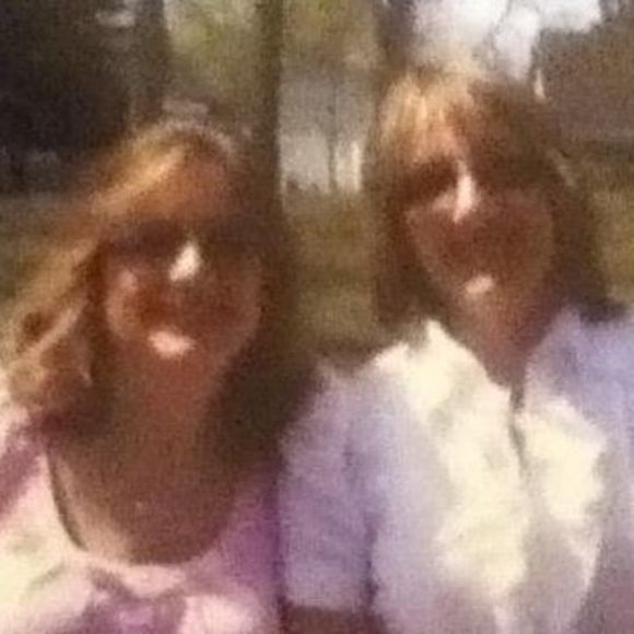 Sonia Vandriel - Poshmark Profile Picture of Sonia Vandriel (@vandrielsonia) on Poshmark