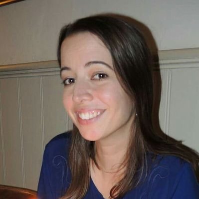 Profile Picture of Cassie Edmiston (@CassieEdSmith) on Twitter