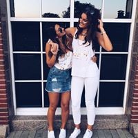 Profile Picture of Katie Curry (@katie-curry-19) on Quora