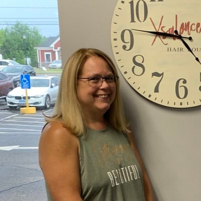 Profile Picture of Linda Gilbert (@LindaLeeRN) on Twitter
