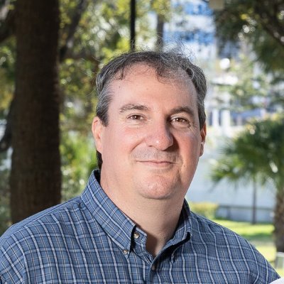 Profile Picture of Matt Kemp (@matt_j_kemp) on Twitter