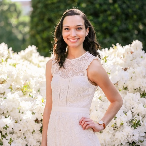 Profile Picture of Megan Fowler (@fowlermegan24) on Poshmark