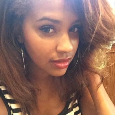 Profile Picture of ♪ ♥Jasmine Lauren♪ ♥ (@IM2JaSSy) on Twitter