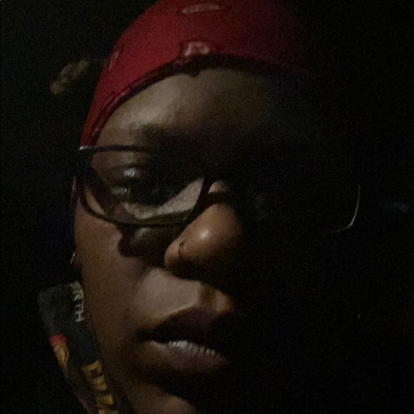 Profile Picture of Rashida Jacobson (@rashidajacobson) on Poshmark