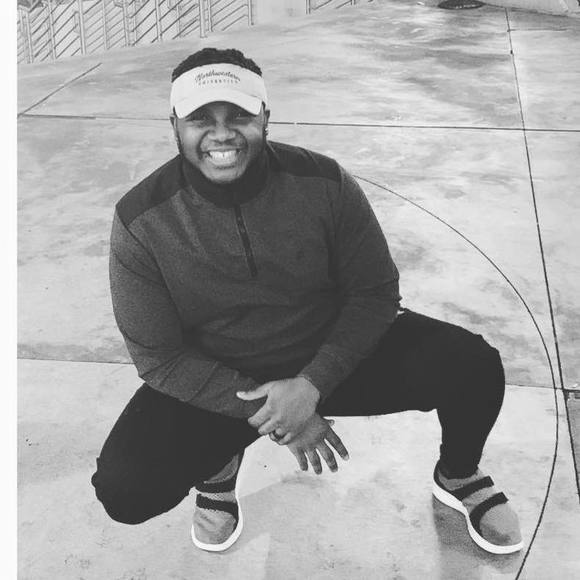 Profile Picture of Ikenna Okoye (@leonikenna) on Poshmark