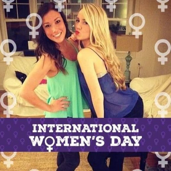 Profile Picture of Jennifer Robben (@jennrobben) on Poshmark