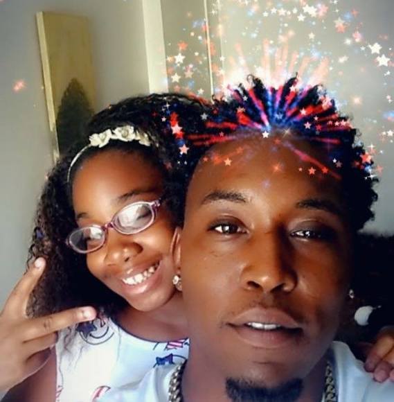 Profile Picture of Aaron Lathon (@aaronlathon) on Poshmark