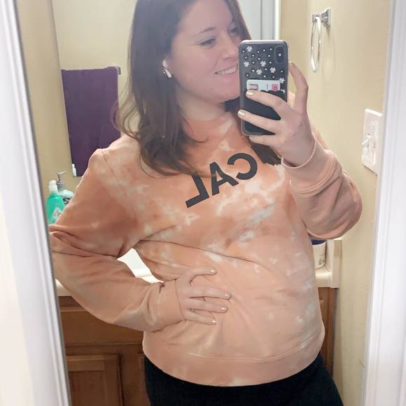 Profile Picture of Bailee Degolyer (@baileedegolyer) on Poshmark