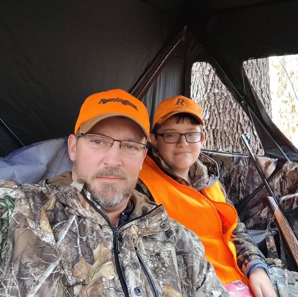 Profile Picture of Randy Rapchak (@randyrapchak) on Poshmark