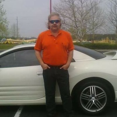 Profile Picture of John Hatchell (@JohnHatchell9) on Twitter