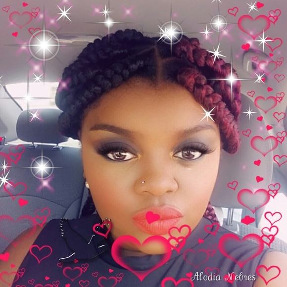 Profile Picture of Donetta Chase (@nettapooh25) on Poshmark