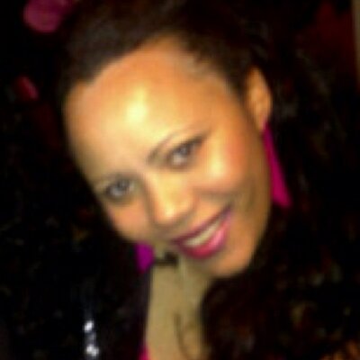 Profile Picture of Michelle Glover (@mushypeas77) on Twitter