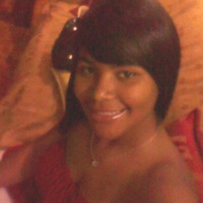 Profile Picture of Alexandra Clemente (@Aleexaliie) on Twitter