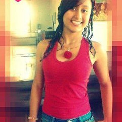 Profile Picture of Paula Portillo (@paulaportillo1) on Twitter