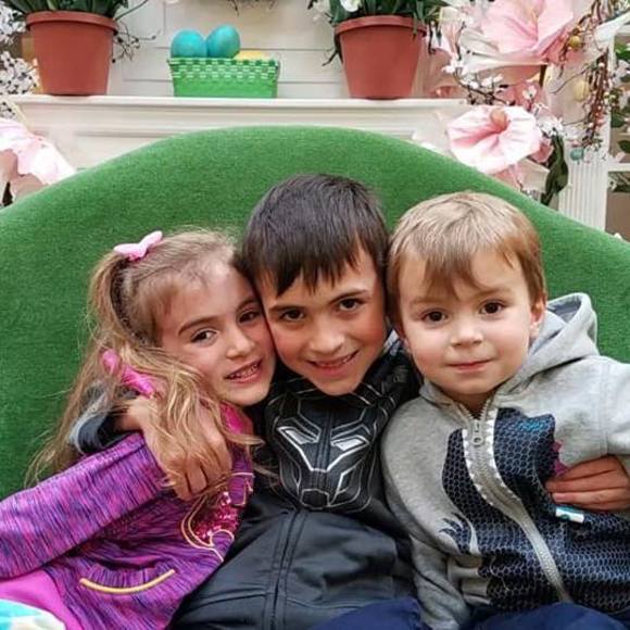 Profile Picture of Sue Nowicki (@suenowicki) on Poshmark