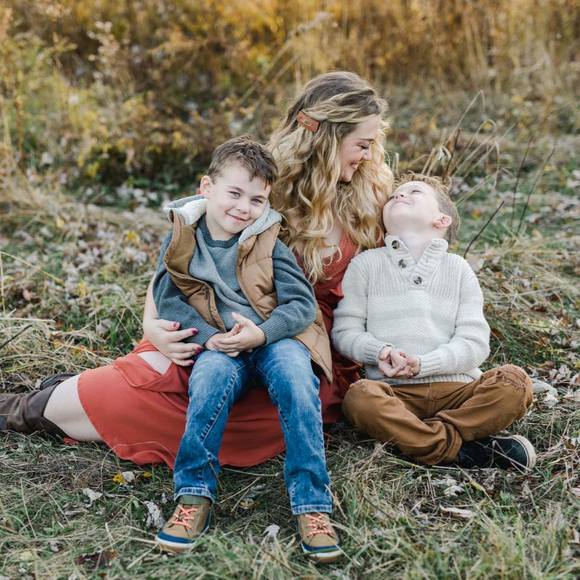 Profile Picture of Katelyn Furry (@katelyntrabert) on Poshmark