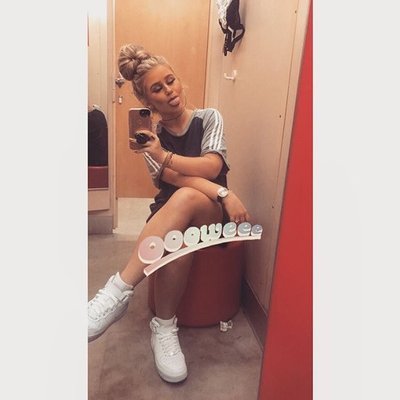 Profile Picture of Gracie-HollaB  ❣️ (@GracieHolly97) on Twitter