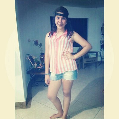 Profile Picture of Adela Montoya. (@montoya_adela) on Twitter
