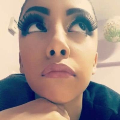 Profile Picture of Isabel Castillo (@isabelcastilloq) on Twitter