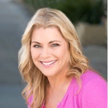 Profile Picture of Lisa Mallette (@lisa_mallette) on Twitter