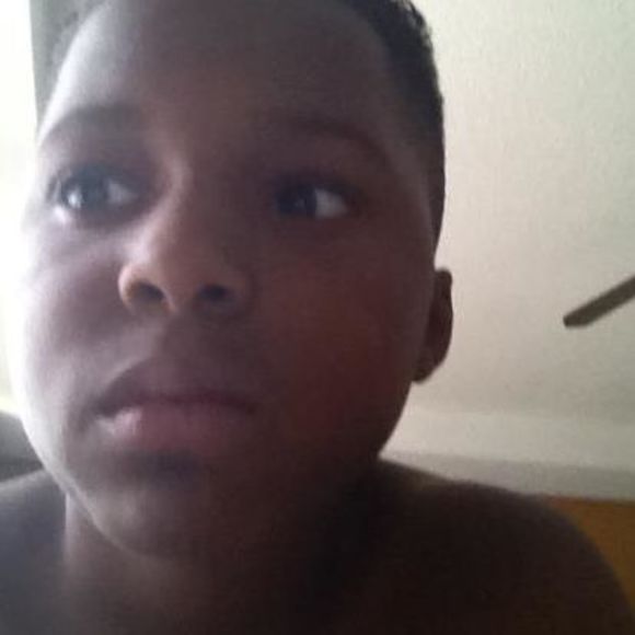 Profile Picture of Adrian Mcglown (@adropedro) on Poshmark