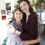 Profile Picture of Debbie Ferraro Simonson (@debbieferrarosimonson) on Instagram