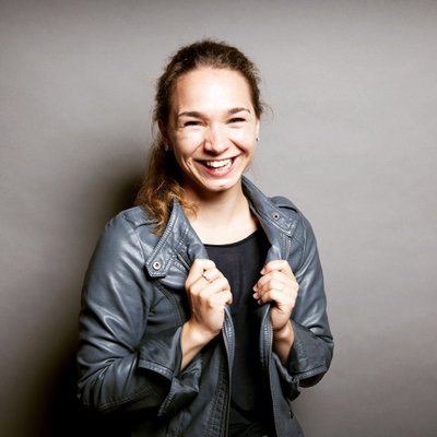 Profile Picture of Monika E. Fröhlich (@m_e_happy) on Twitter