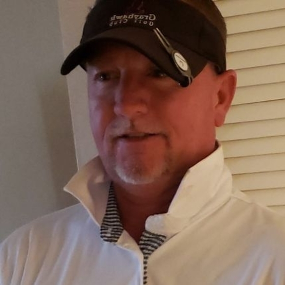 Mike Schuster - Poshmark Profile Picture of Mike Schuster (@mikeschuster63) on Poshmark