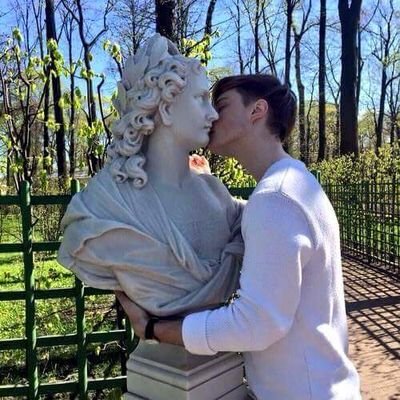 Profile Picture of Amanda Cuestas (@arianator_toby) on Twitter