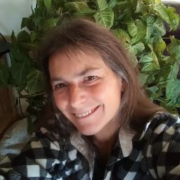 Profile Picture of Sherrie Sherriff (@sherriesherriff) on Poshmark