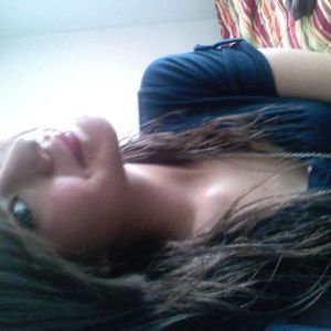 Profile Picture of Stephanie Arzate (@guerayomar) on Myspace