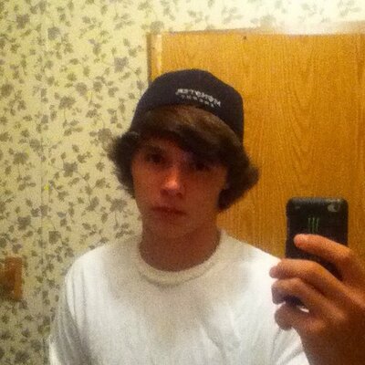 Profile Picture of Chris Fordham (@chris17F1) on Twitter