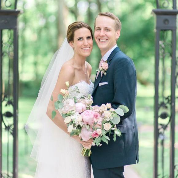 Joanna Flockenhaus - Poshmark Profile Picture of Joanna Flockenhaus (@jflockenhaus) on Poshmark