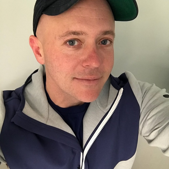 Profile Picture of Shannon Mcvay (@smcvay2005) on Poshmark