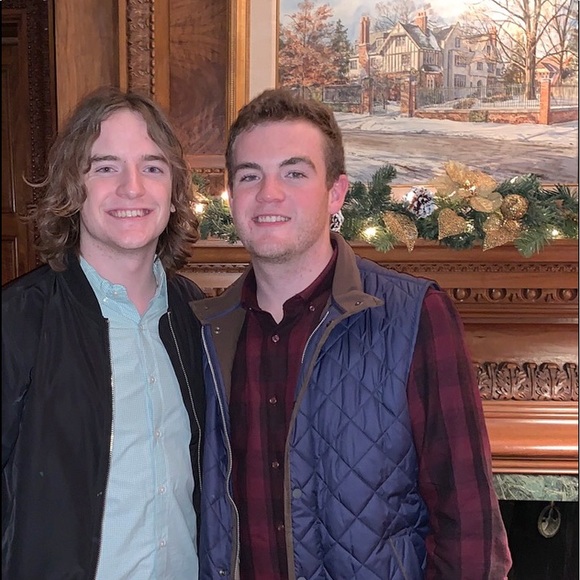 Profile Picture of Scotty Thompson (@scottythomp12) on Poshmark