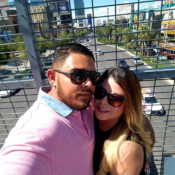 Profile Picture of Linda Iribe (@lindairibe) on Poshmark